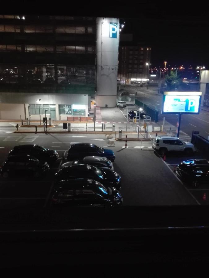 ميستر Central Station Rooms المظهر الخارجي الصورة