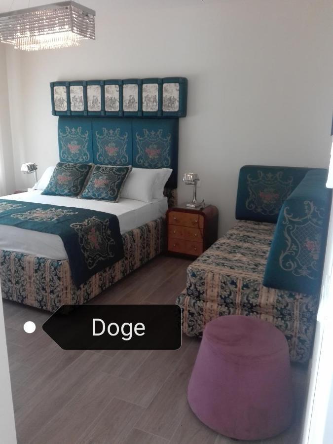 ميستر Central Station Rooms المظهر الخارجي الصورة